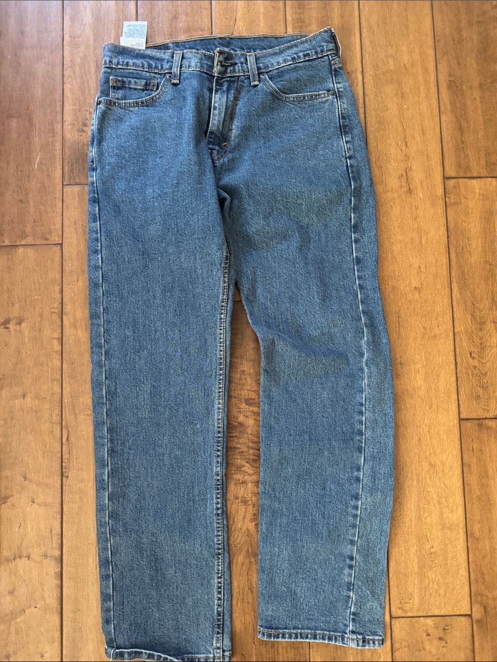 Levi’s 505 - Men's Straight Leg Jeans in Mid Blue Denim 30 x 30.